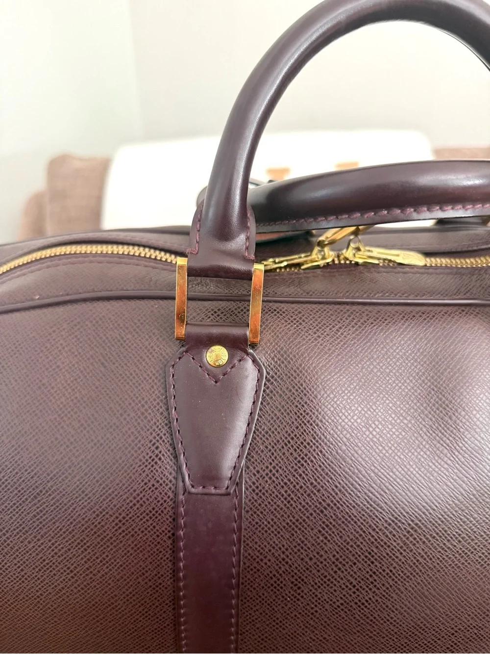 Authentic Louis Vuitton taiga burgundy leather Kandall unisex travel bag LV